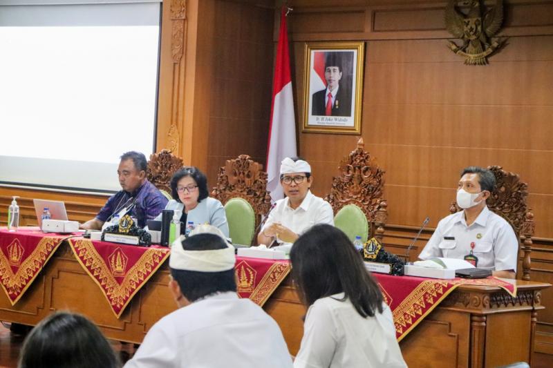 Kendalikan Inflasi TPID Gelar High Level Meeting | Bali Tribune